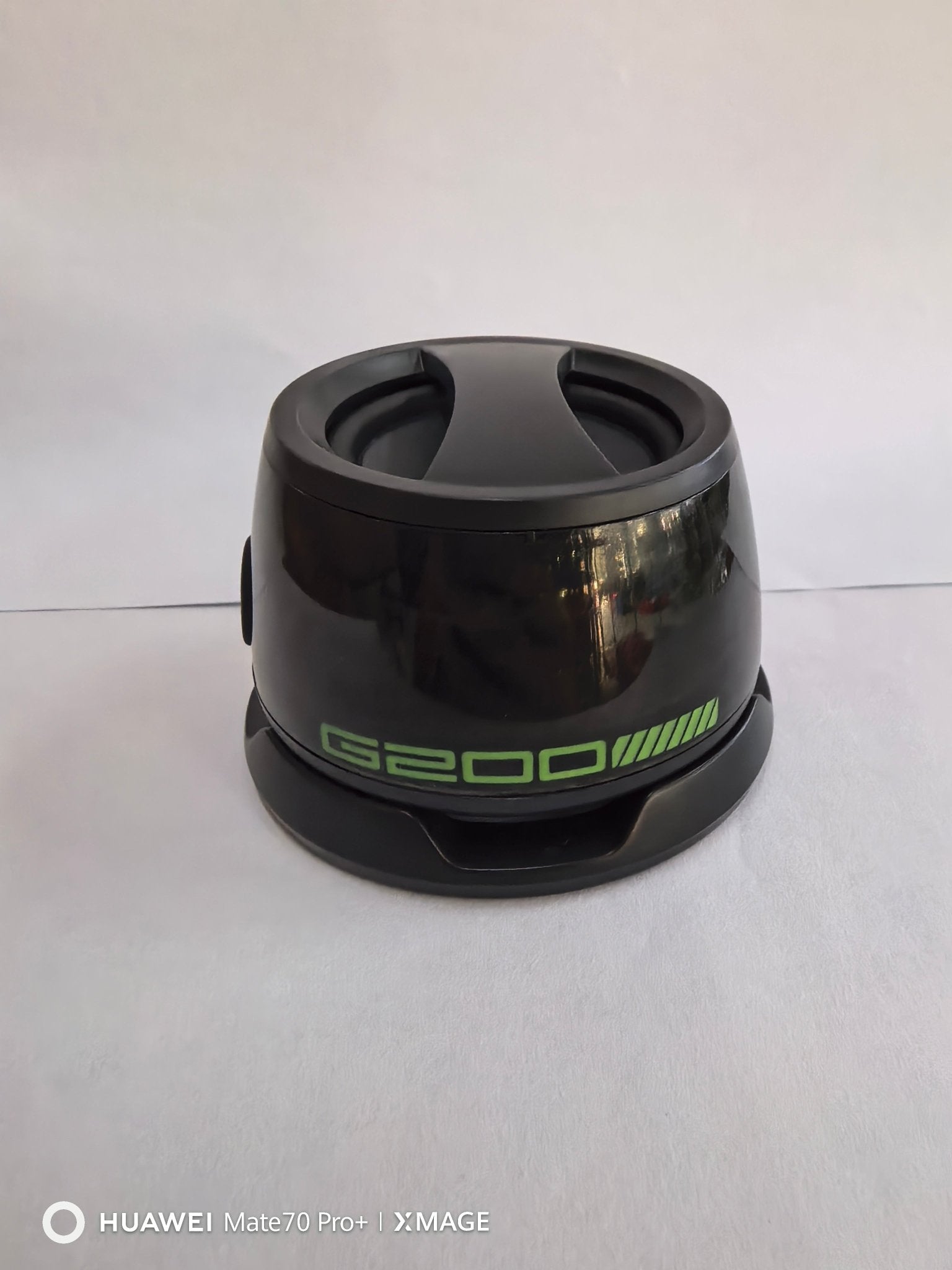 Portable Bluetooth Speaker G200 RGB Lighting Speaker BT5.3 Mini Sound Box 7 Hours Playback Magnetic Phone Holder - QuickBuy